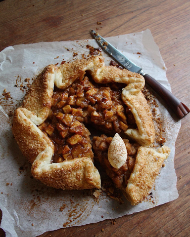 Caramel Apple Galette