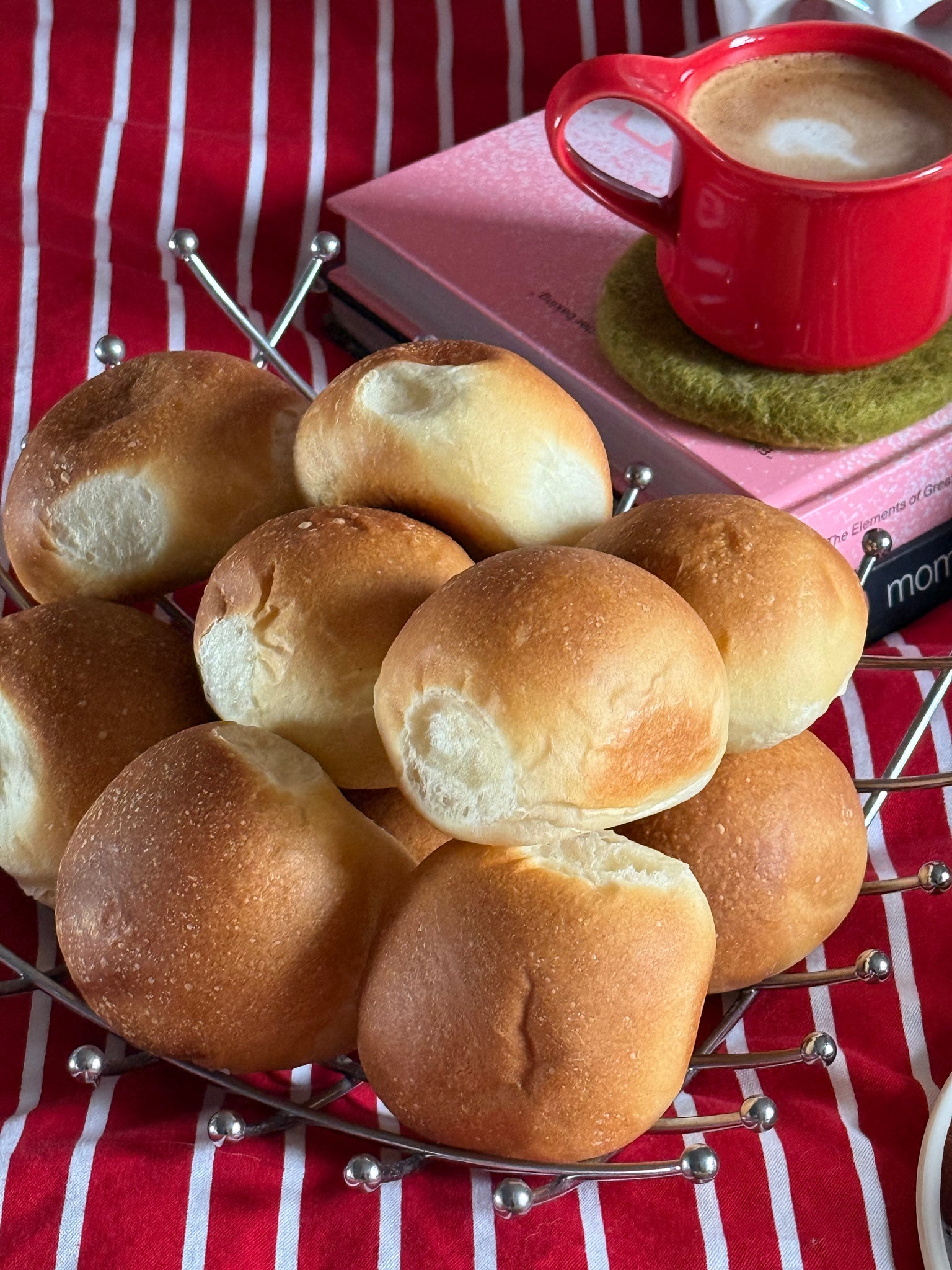 Sourdough Dinner Rolls